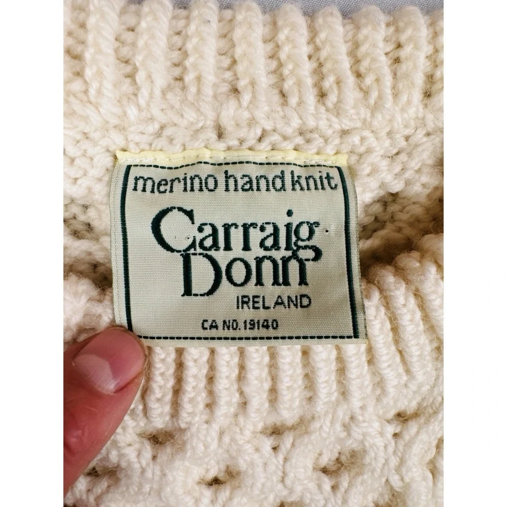 Vintage Carraig Donn Merino Wool Irish Fisherman Cable Knit Sweater L Ireland